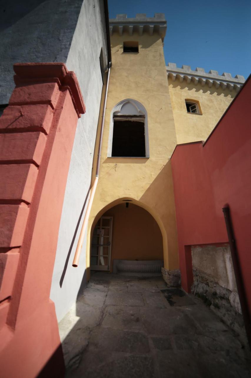 Castle Hostel Genova Eksteriør billede