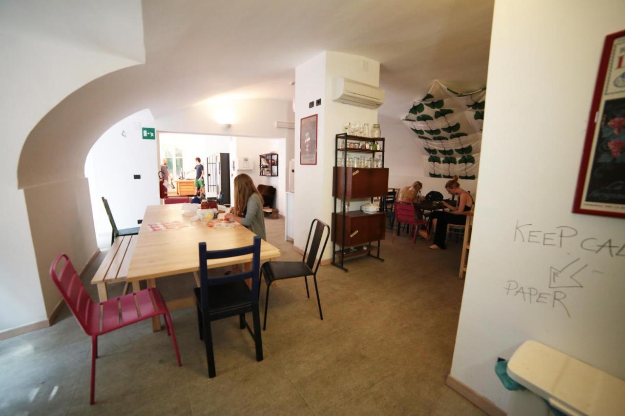 Castle Hostel Genova Eksteriør billede